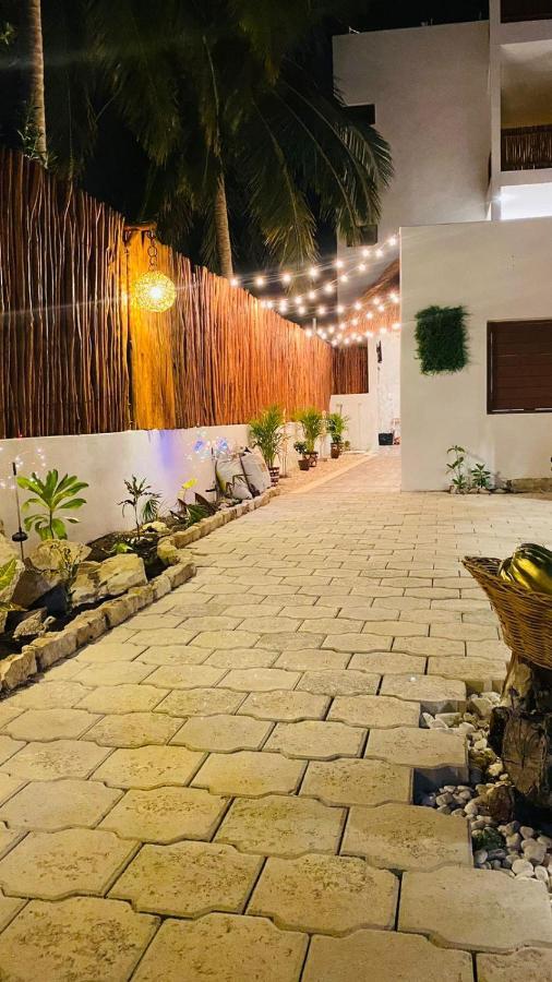 Casa Delfines Rio Lagartos Hotel ภายนอก รูปภาพ