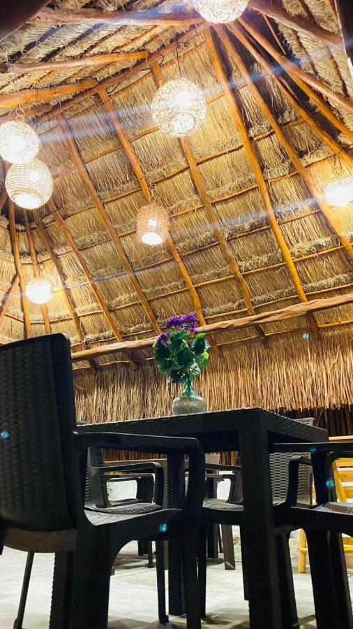 Casa Delfines Rio Lagartos Hotel ภายนอก รูปภาพ