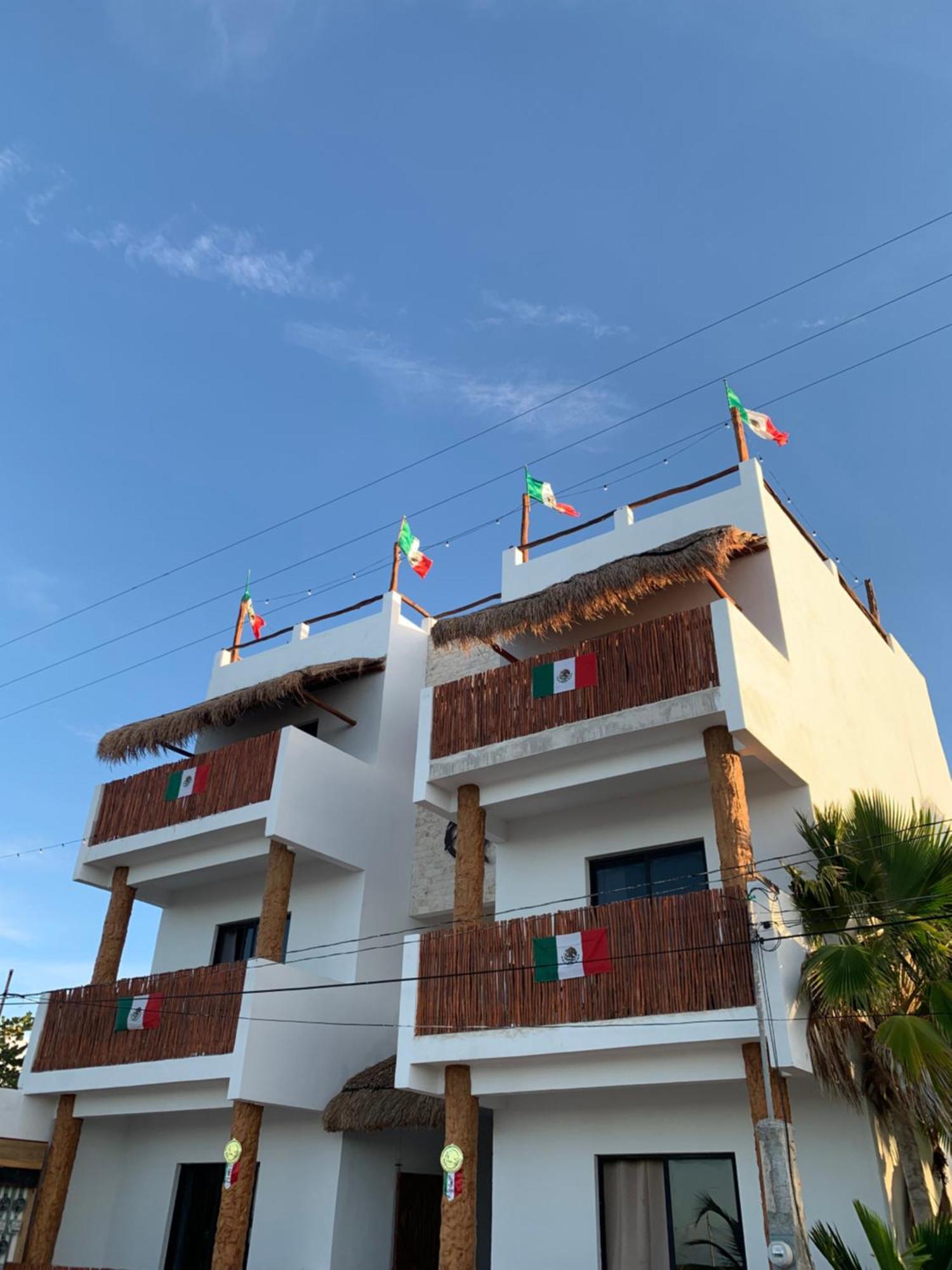 Casa Delfines Rio Lagartos Hotel ภายนอก รูปภาพ